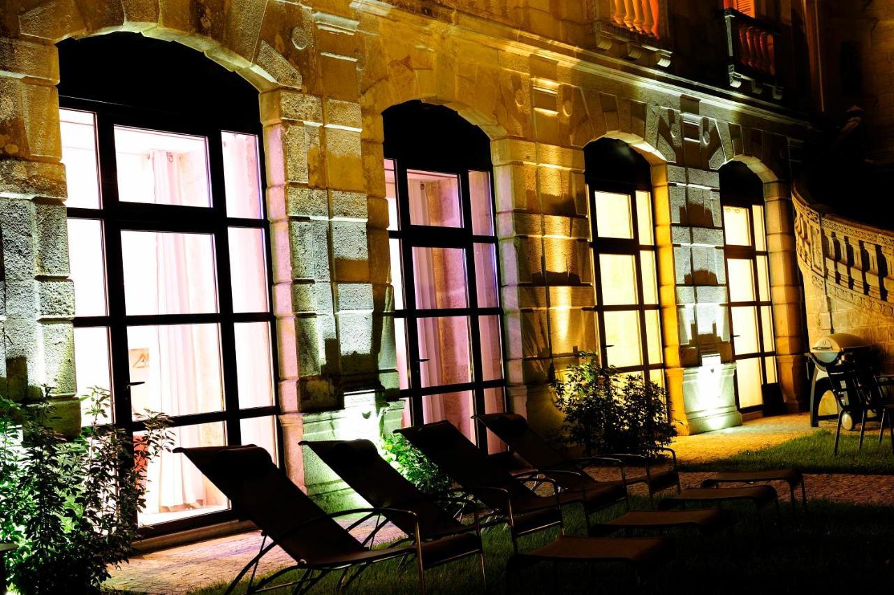 Château Clément - Les Collectionneurs Maison d'hôtes Vals-les-Bains